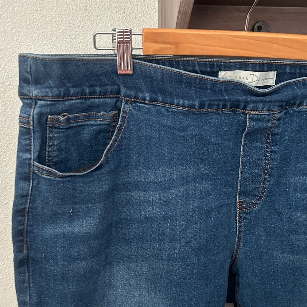 C Denim est. 1946 Dark Wash Women’s Stretch Jeans - curvy size 18w - Picture 3 of 8